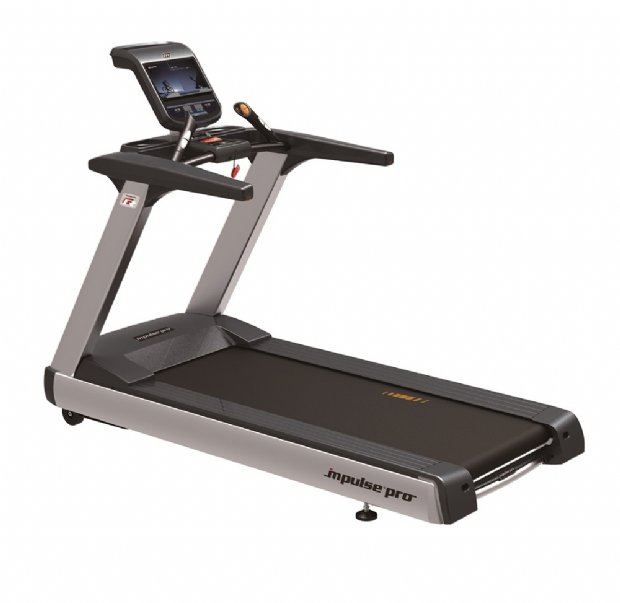 Treadmill RT900